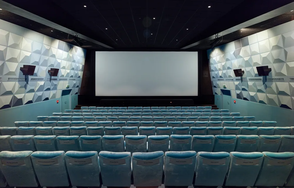 Photo de l'intérieur d'une salle de cinéma